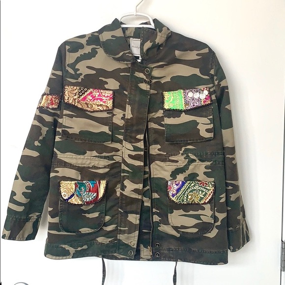 Anthropologie Jackets & Blazers - ANTHROPOLOGIE BEAUTIFUL STORIES Joss Camo Jacket Size M